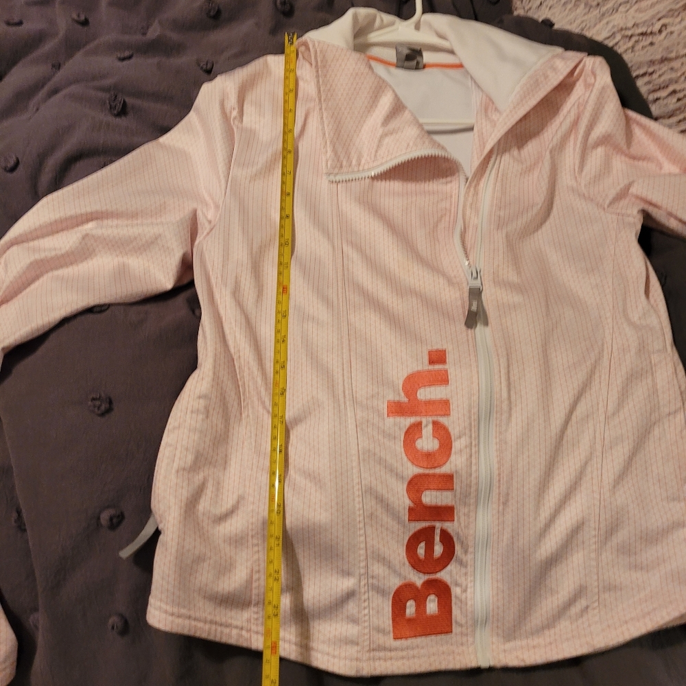 Bench Jacket - Picture 6 of 6